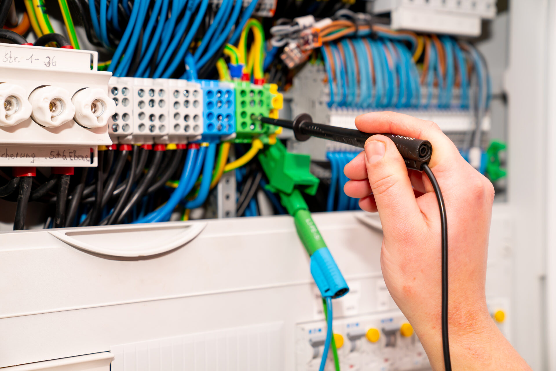 Anlagenprüfung Nach Din Vde 0100 Teil 600 Schritt-für-Schritt-Anleitung zur Durchführung von Prüfungen nach DIN